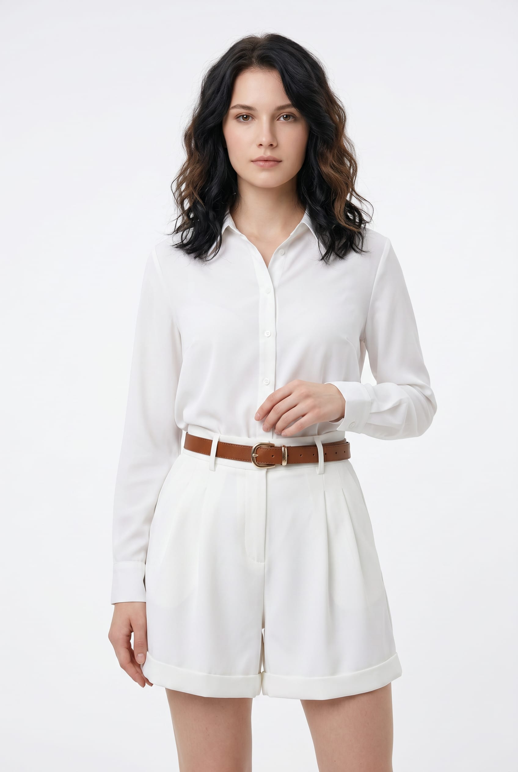 White Pleated Tailored Shorts Brown Belt