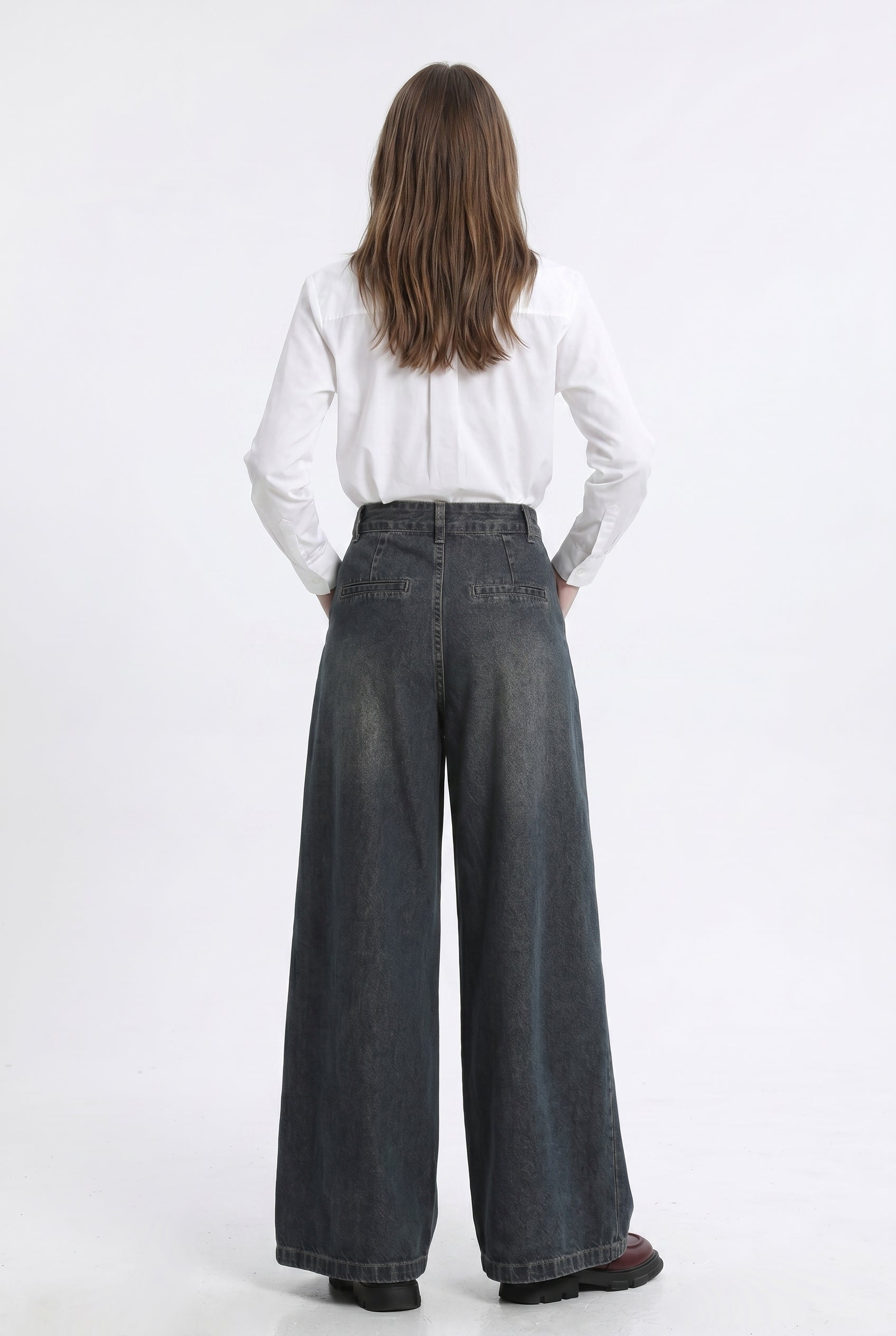 Charcoal Wide-Leg Pleated Denim Trousers