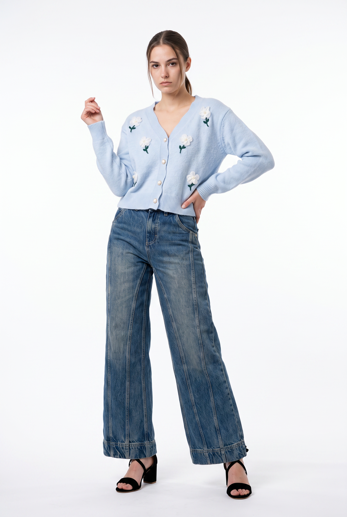 Blue Floral Appliqué Knit Cardigan