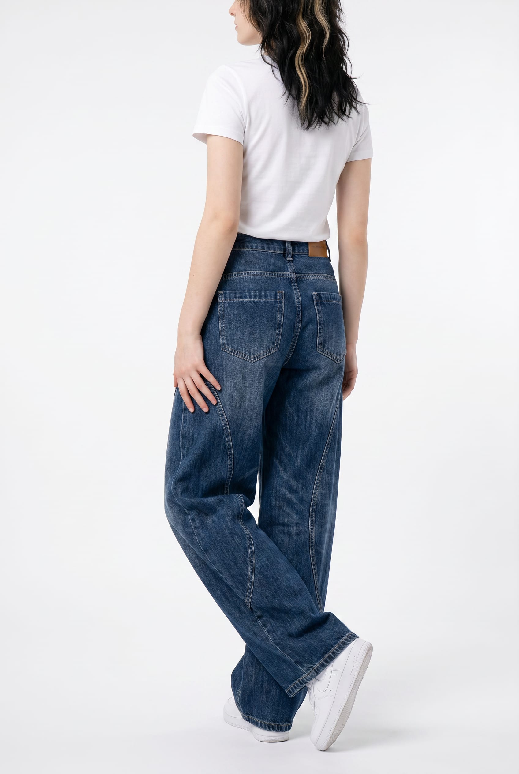 Mid-Blue Wide Leg Denim Jeans